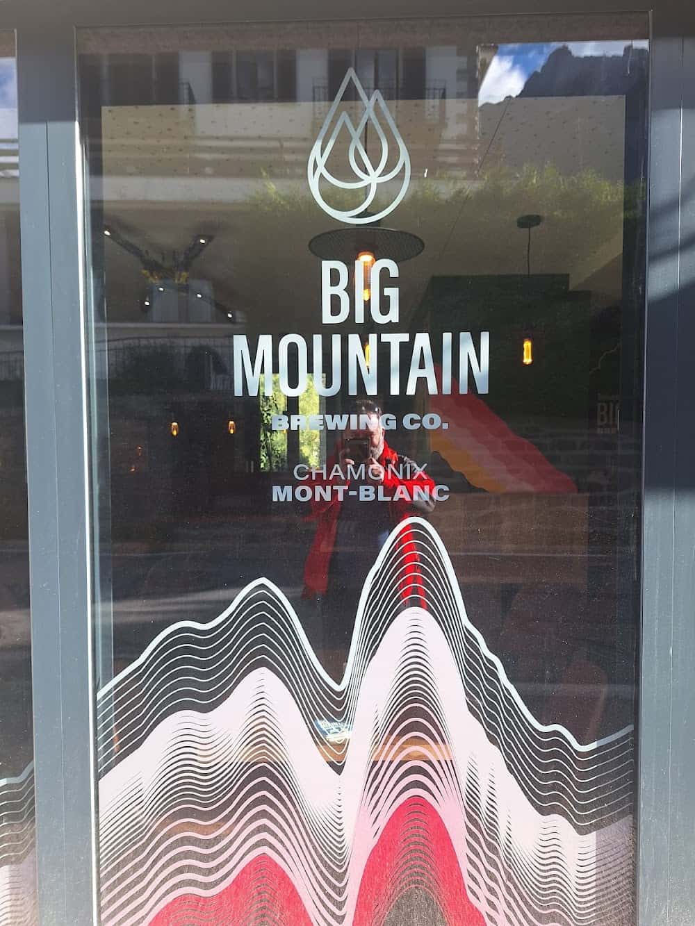 Basecamp Bar, photo 4