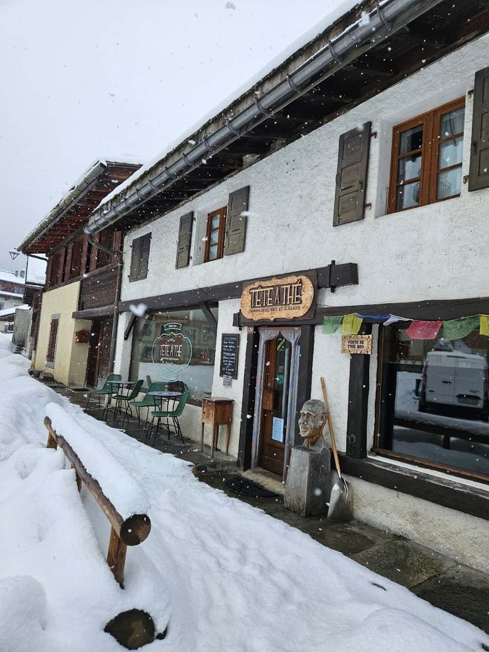 Tête-à-Thé, photo 1